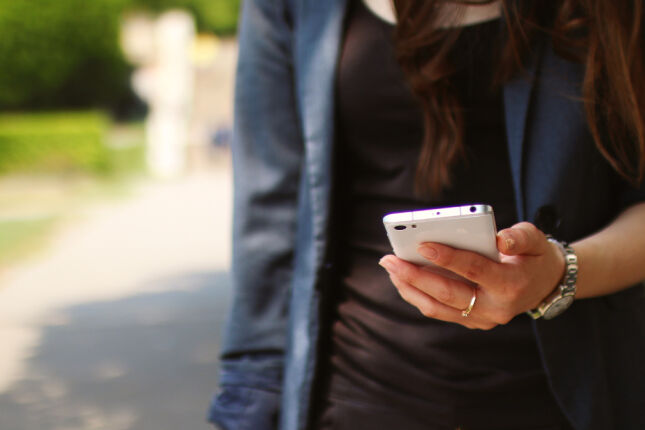 Samsung, Motorola ou iPhone? Saiba qual &eacute; o celular 'preferido' dos criminosos na Baixada Santista