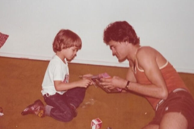 Tadeu Schmidt se despede de Oscar Schmidt, emociona f&atilde;s nas redes e deve se afastar do BBB