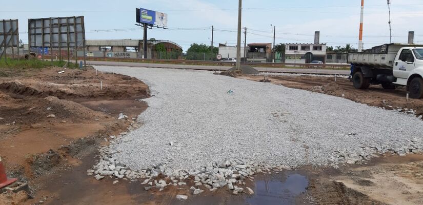 Construção do acesso à unidade, que fica às margens da Rodovia Padre Manoel da Nóbrega (Fotos: Divulgação/SAP)