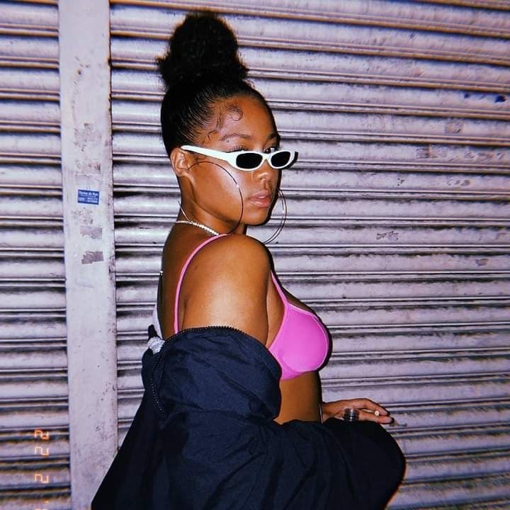 Bonekinha estreou nas pistas em março de 2019 com um set de funk nunca tocado em Santos