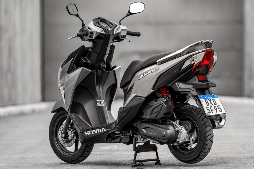 A scooter mais barata da Honda vem com um motor monocilíndrico OHC de 124,9 cc - Fotos: Divulgação