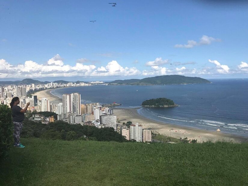 Morro da Asa Delta, em São Vicente (Divulgação)