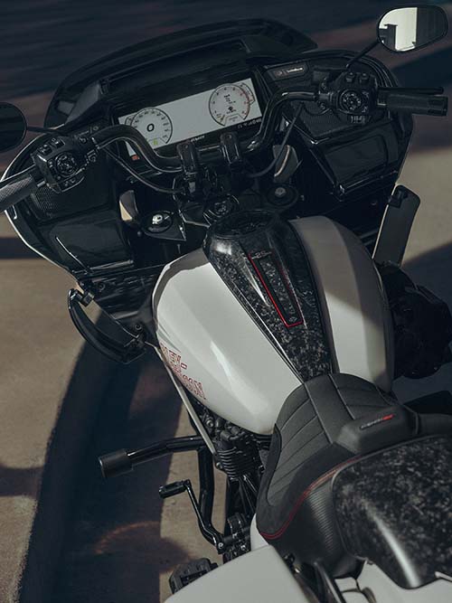 Harley-Davidson CVO Road Glide ST - Foto: Divulgação