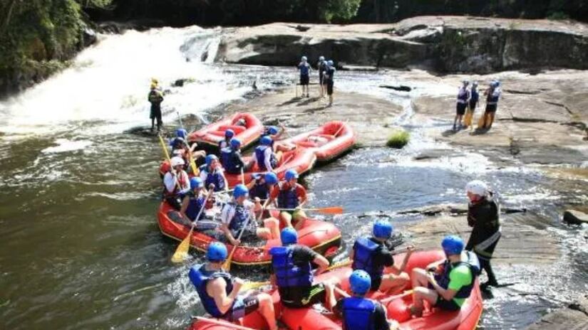 Para quem busca aventura, o rafting no Rio Paraibuna e a Trilha das 7 cachoeiras são ótimas opções / Divulgação/Prefeitura Municipal de São Luiz do Paraitinga