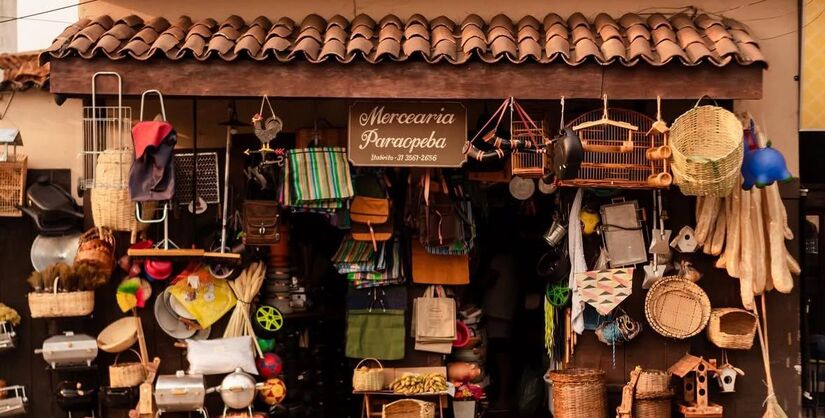 A entrada da mercearia é centenária / Instagram - Mercearia Paropeba