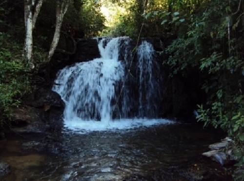 Cachoeira do Jorjão é outra ótima opção em Borá / Divulgação