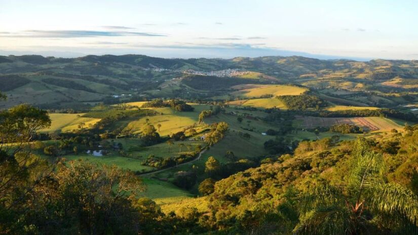 Gonçalves combina o clima mineiro com restaurantes especializados na gastronomia local / Divulgação/Prefeitura de Gonçalves