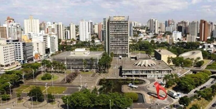 lumenau é sede da maior Oktoberfest do país e apresenta tradicional arquitetura alemã / Divulgação