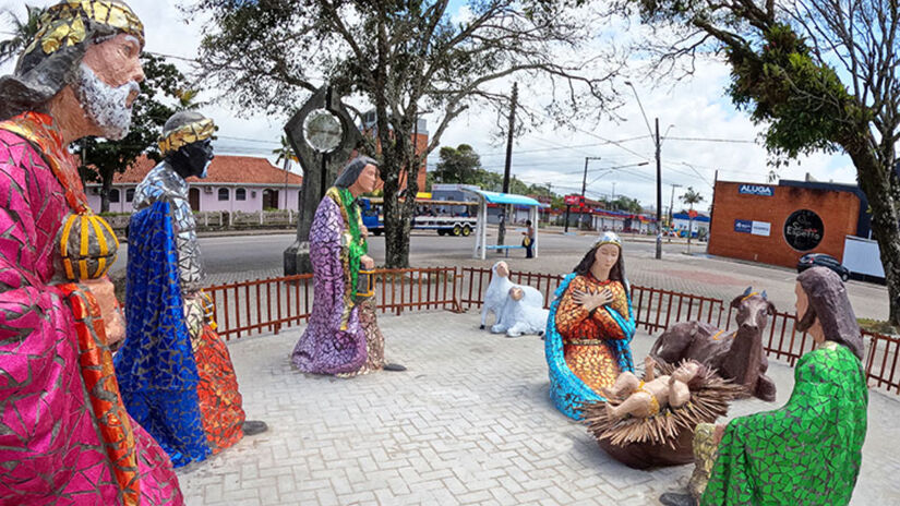 O Presépio de Areia também chama a atenção de visitantes, consolidando-se como um símbolo tradicional das festividades na cidade / Divulgação/PMI