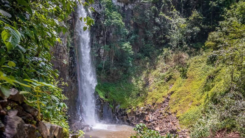 A Cachoeira dos Quatis, também localizada na cidade de Brotas, oferece um cenário mais selvagem / Reprodução/Facebook Estância Turística de Brotas