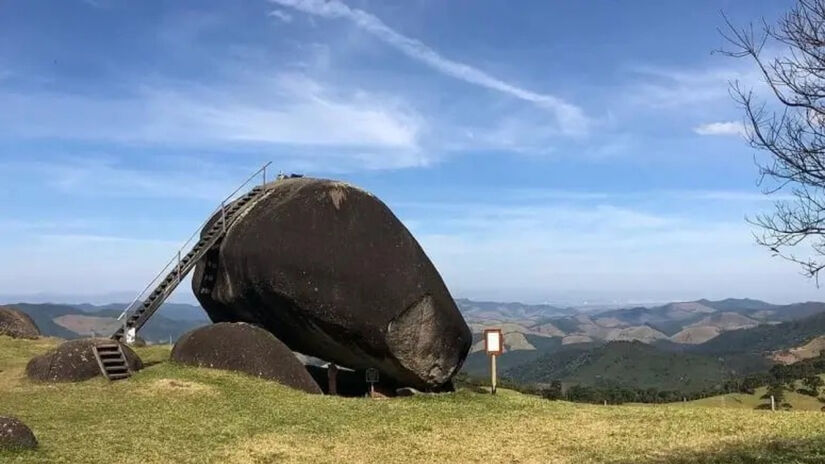 Conta com atrativos naturais como o Pico Focinho d'Anta / Divulgação