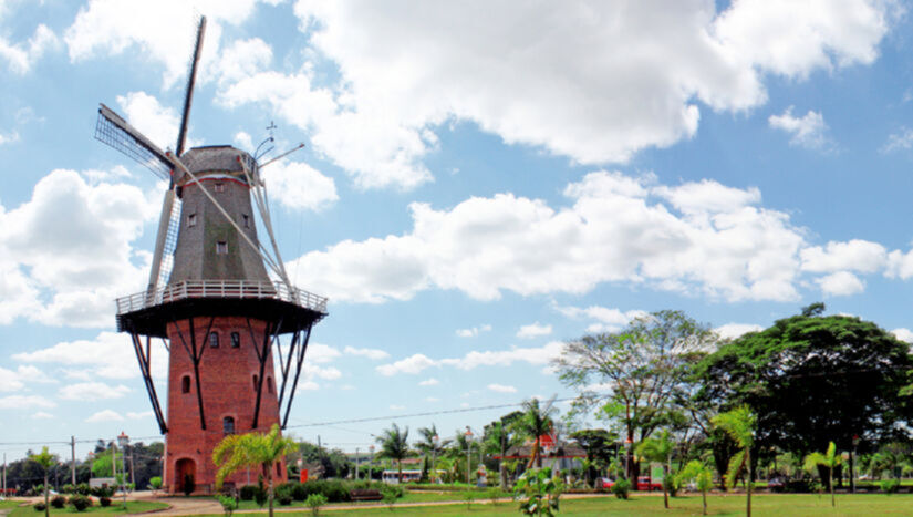 O Moinho dos Povos Unidos e o Museu de Holambra são atrações imperdíveis / Divulgação/PMH/Ariel Cahen