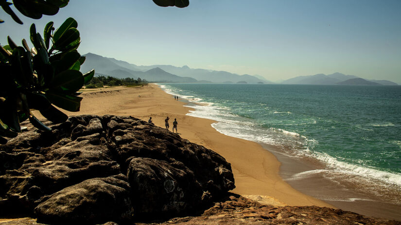 A Praia do Capricórnio é ideal para famílias e para quem busca sossego / Divulgação/PMC