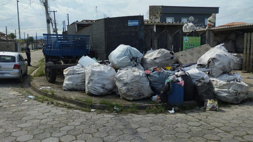 A ação foi realizada a partir de várias denúncias feitas por munícipes à prefeitura / Divulgação