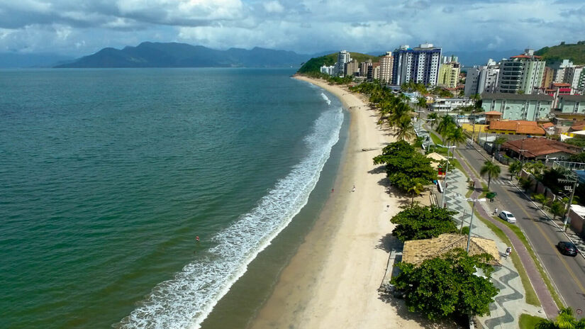 Além de bem avaliada, a Praia Martin de Sá está entre as mais fotografadas do país / Divulgação/PMC