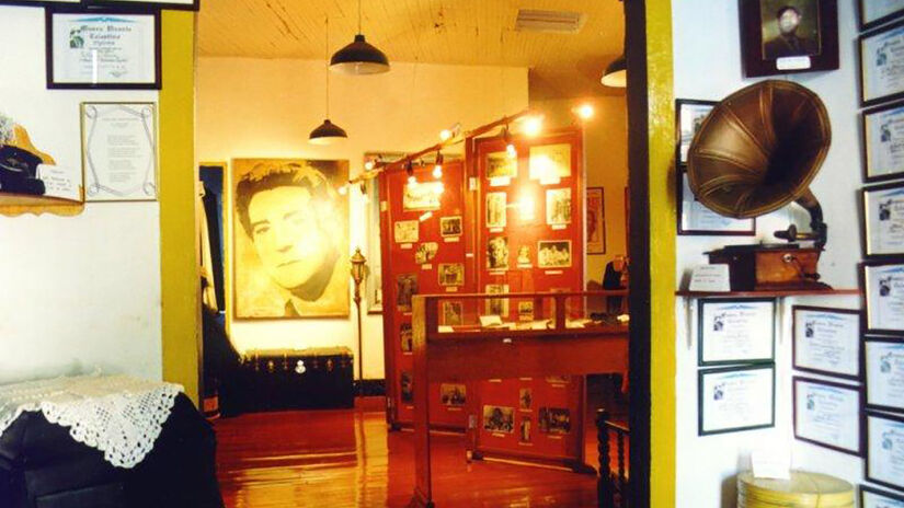 O Museu Vicente Celestino possui um vasto material pessoal de Vicente Celestino e Gilda Abreu. Possui discografia do artista, roupas de filmes e do casamento / Divulgação