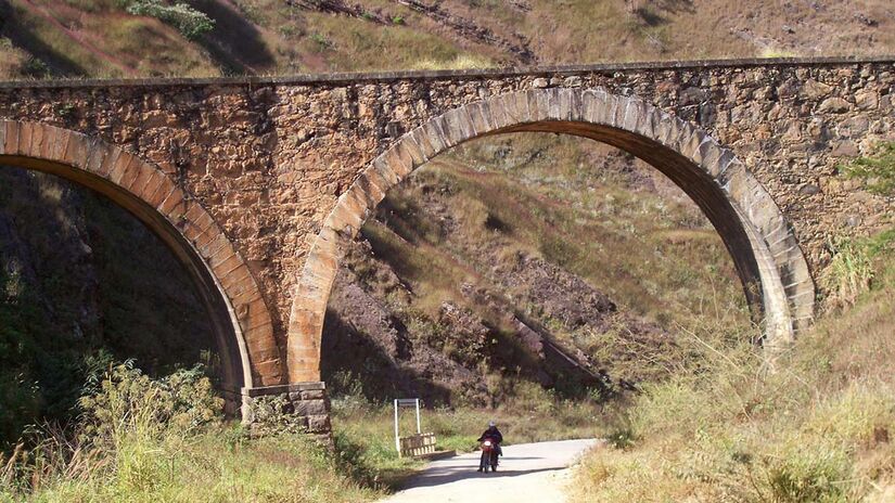 A ponte é um exemplo histórico da engenharia da época / Divulgação