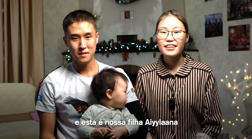 Conheça os membros da família. Todas as fotos foram reproduzidas do YouTube
