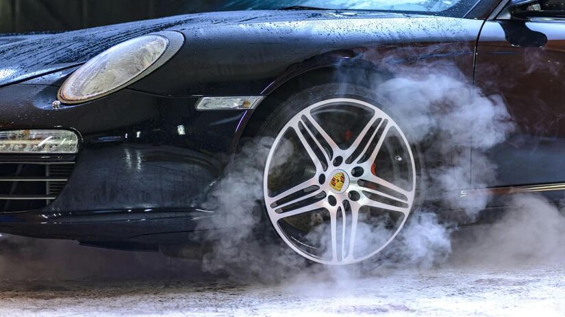 Alguns hábitos pode, resultar em uma possível 'detonação', e sucessivas ocorrências podem gerar danos graves e até a quebra do motor (Pixabay/Pexels)