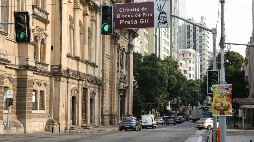 O cortejo levando o corpo da cantora passou pelo Circuito de Blocos de Rua Preta Gil / Crédito: Tomaz Silva/Agência Brasil