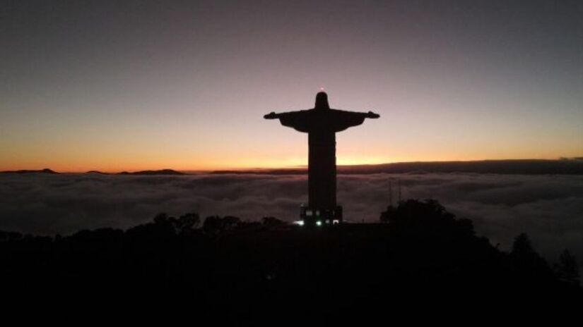 O título de maior monumento de Cristo no Brasil pertence ao Cristo Protetor / Émerson Édson Rückert / @emersonruckert
