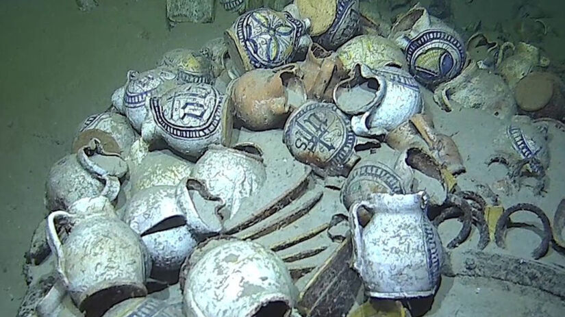 As peças, apesar dos séculos submersas, permanecem notavelmente preservadas / Reprodução/Facebook Drassm