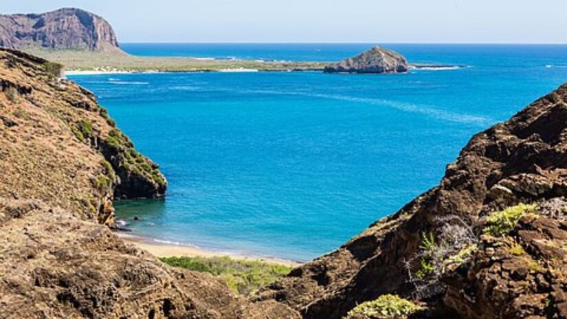 Ilha de Pratas, é considerada uma mini Galápagos acessível. Crédito: Wikipedia