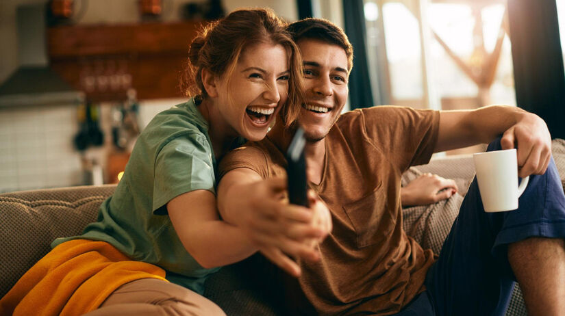 Depois de uma análise das plataformas principais, com milhões de assinantes mensais, o prêmio de Melhor Custo Beneficio vai para o Amazon Prime Video / Foto: Freepik