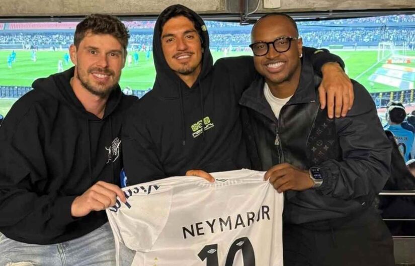 O trio de amigos esteve presente no Morumbis para acompanhar o duelo entre o Alvinegro e o Juventude/Reprodução