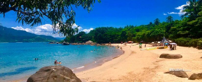 A Praia do Julião está localizada entre a Praia da Feiticeira e a Praia Grande / Foto: Divulgação