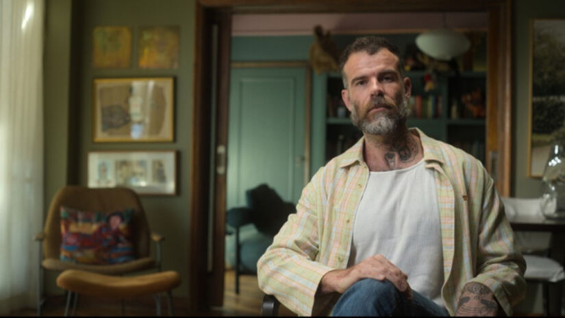 A equipe responsável, com nomes como Katia Lund e Chico Felitti, investiu em documentos judiciais / Divulgação/Prime Video