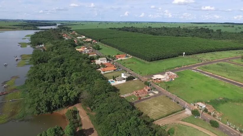 O endereço é Estrada Adolfo-Rio Tietê, Adolfo  São Paulo