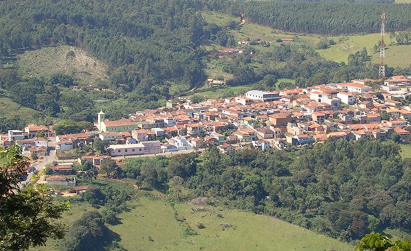 A cidada Pedra Bela é cercada pelas belezas da Serra da Mantiqueira (Foto: Divulgação/PMPB)