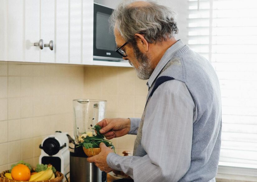 Faça também uma dieta, mas sempre com equilíbrio