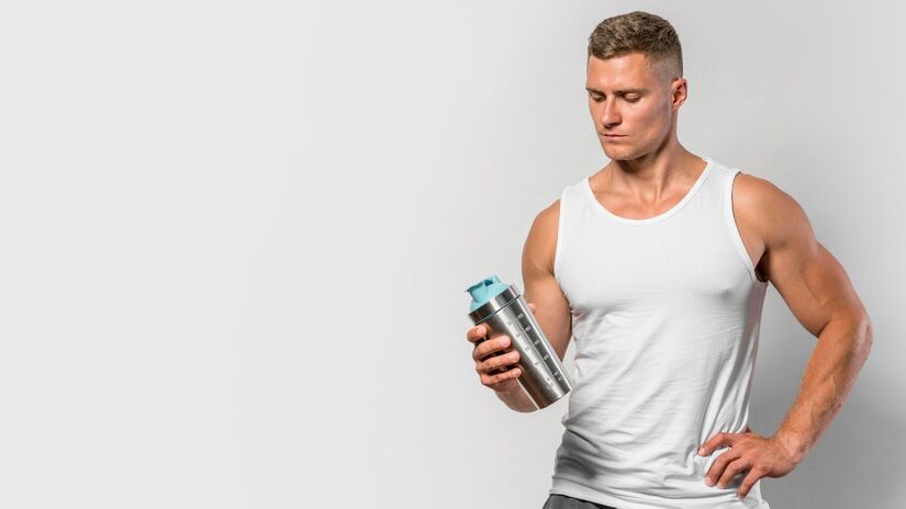Apesar de ser uma fonte prática de proteína, o excesso pode sobrecarregar órgãos / freepik