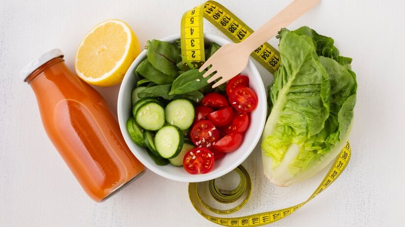 Ao comer com mais calma, você valoriza cada garfada e consegue notar as nuances de sabor, textura e aroma dos alimentos / Fotos: Freepik