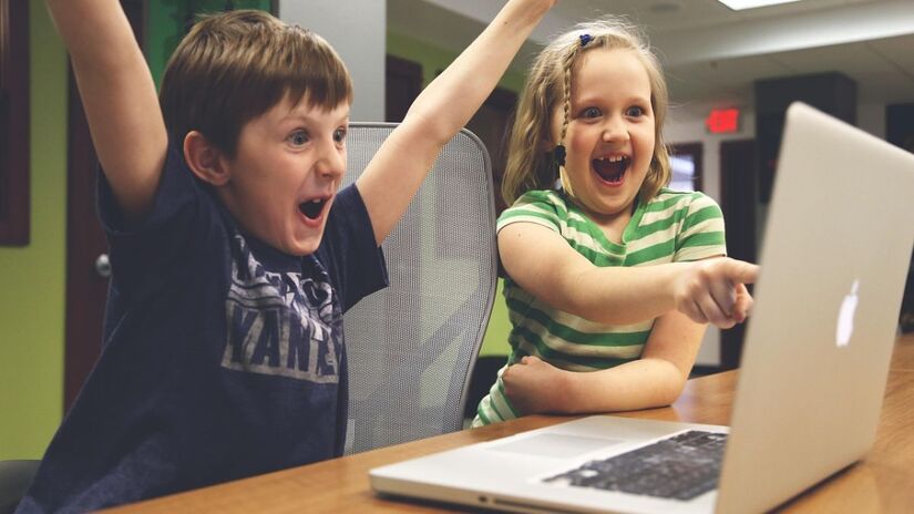 Uma das principais preocupações com a ferramenta é que ela permite que os alunos trapaceiem em suas atividades escolares/Pixabay