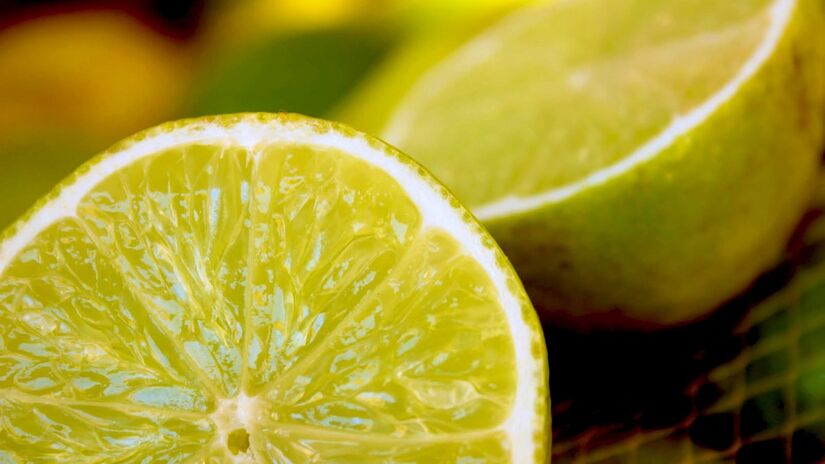 O limão, além de todos os demais benefícios, também é um aliado natural importante do coração / Pixabay