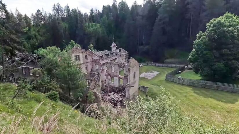 Frequentado por imperadores, nobres e intelectuais, era um dos destinos mais cobiçados por toda a aristocracia continental - Youtube