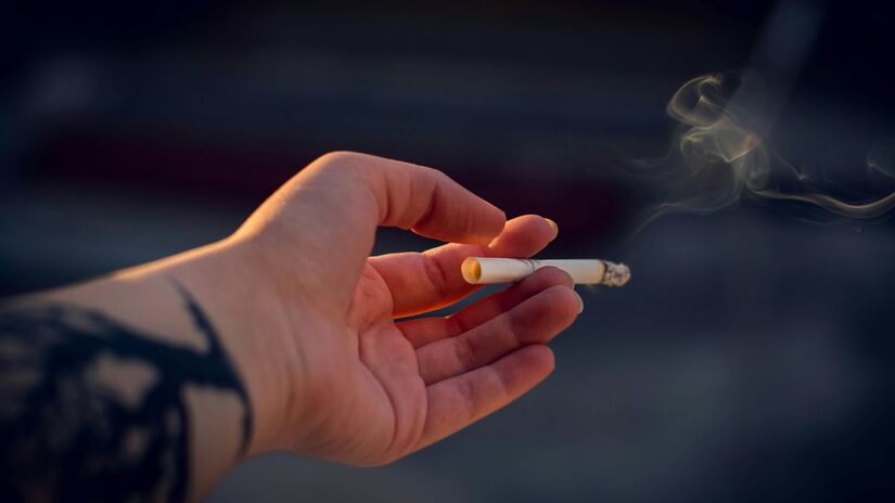Evitar o Tabagismo: Deixar de fumar reduz drasticamente o risco de diversos tipos de câncer. Além disso, evitar o fumo passivo é igualmente importante - Pexels