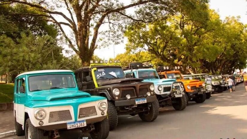 Carros que marcaram gerações vão desfilar pelas ruas de Caraguatatuba/ Divulgação/PMC