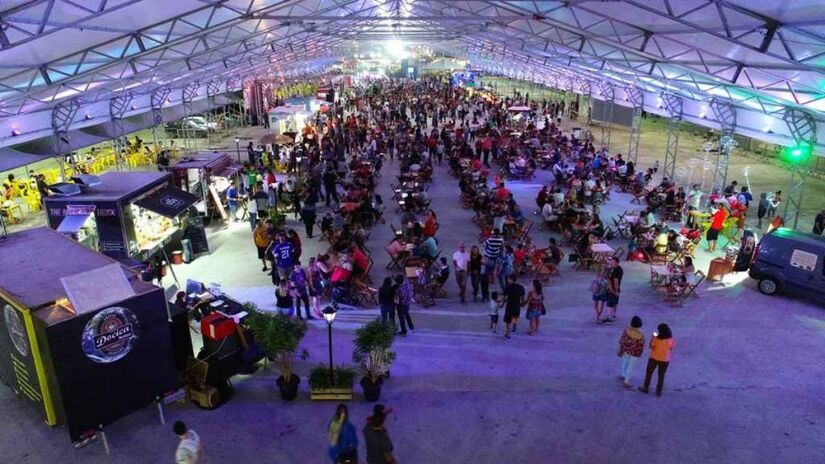 Sabores, música e diversão tomam conta da Praça da Cultura/ Claudio Gomes/PMC