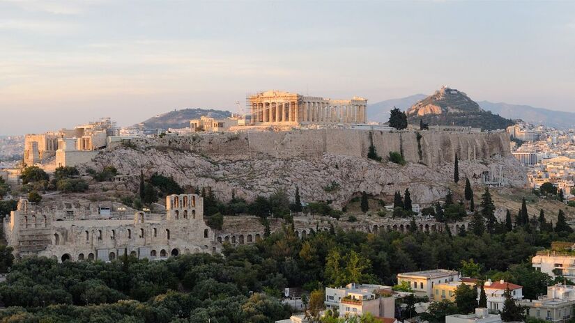 Combinando história, sol e gastronomia saudável, Atenas é a cidade mais fácil de explorar a pé entre as do ranking/ Christophe Meneboeuf/Wikimedia Commons