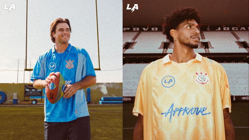 Cameron Dicker, do Los Angeles Chargers, e Hugo Souza, goleiro do Corinthians, apresentam as camisetas da parceria exclusiva com a marca Approve/ Foto de Divulgação