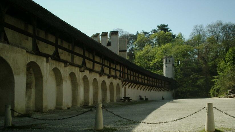 Vista traseira de parte da parede externa das Muralhas de Basileia / CdaMVvWgS/Wikimedia Commons