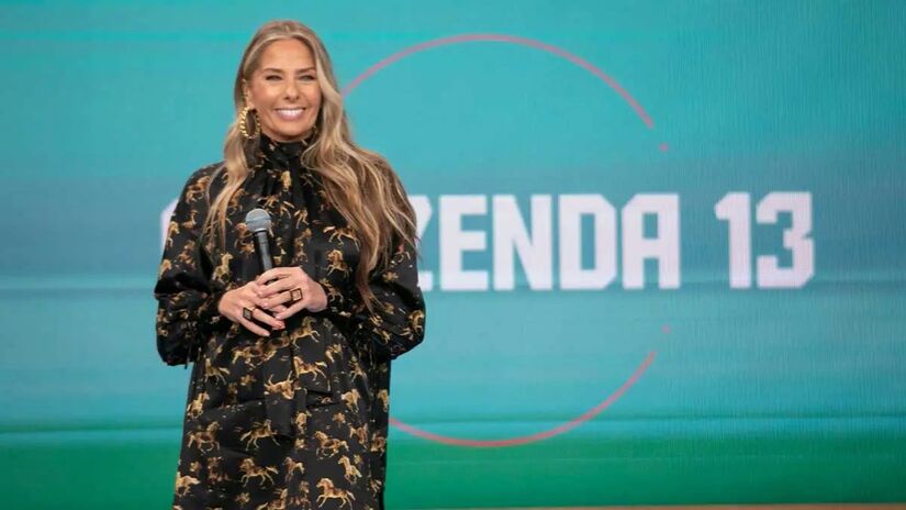 Adriane assumiu o comando na 13ª edição do reality / Divulgação / RecordTV