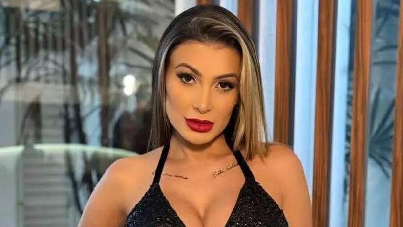 Recentemente, Urach também anunciou o fechamento de seu mercado, o "Super Urach", com liquidação total de seus produtos (Reprodução/Instagram)