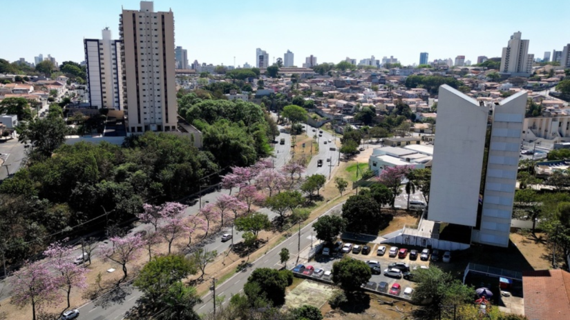 Campinas se destaca pelo crescimento populacional e imobiliário, exemplo de cidade média que oferece infraestrutura sem os excessos do estresse urbano / Divulgação