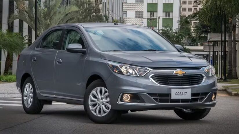 4. Chevrolet Cobalt  a partir de R$ 32.800 (Foto: Divulgação)