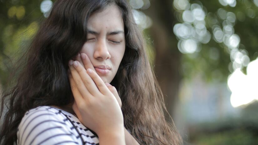 A dor de dente incomoda muita gente / Pexels
